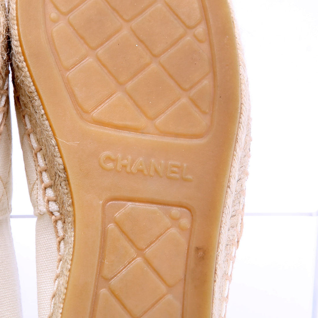CC Quilted Espadrilles Size 40 White/Beige