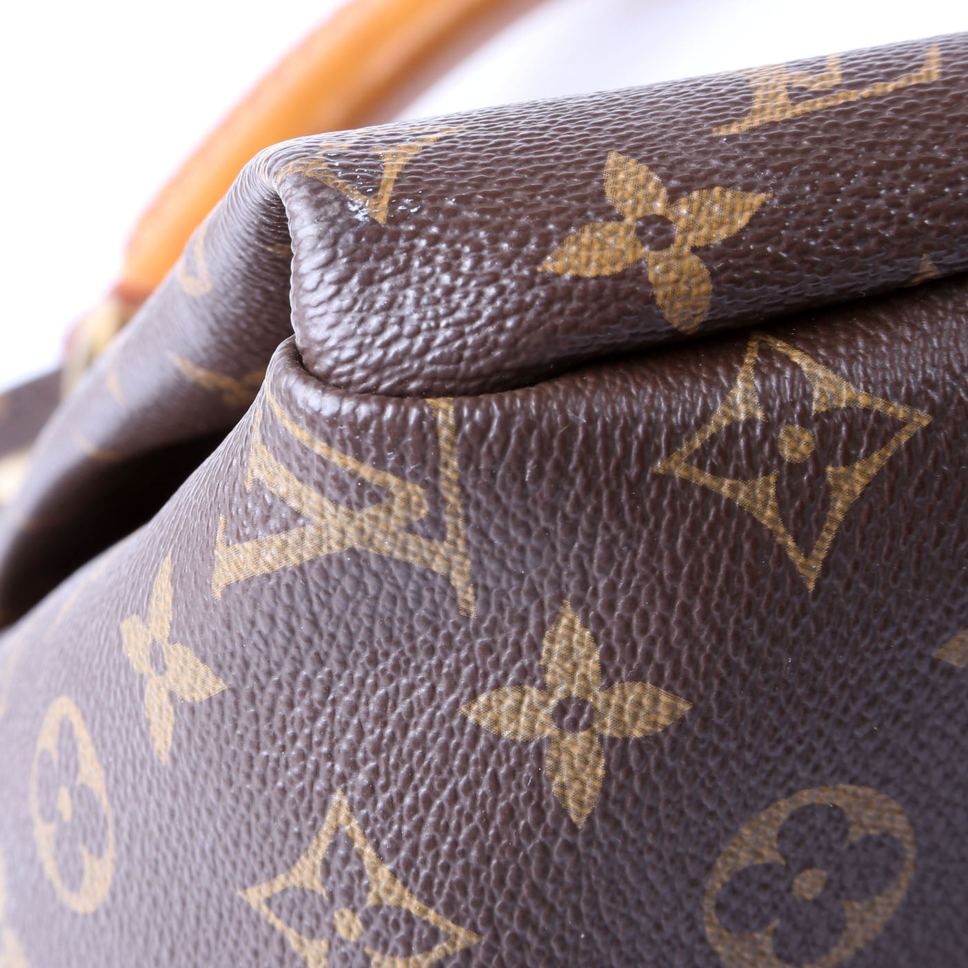 Artsy MM Monogram