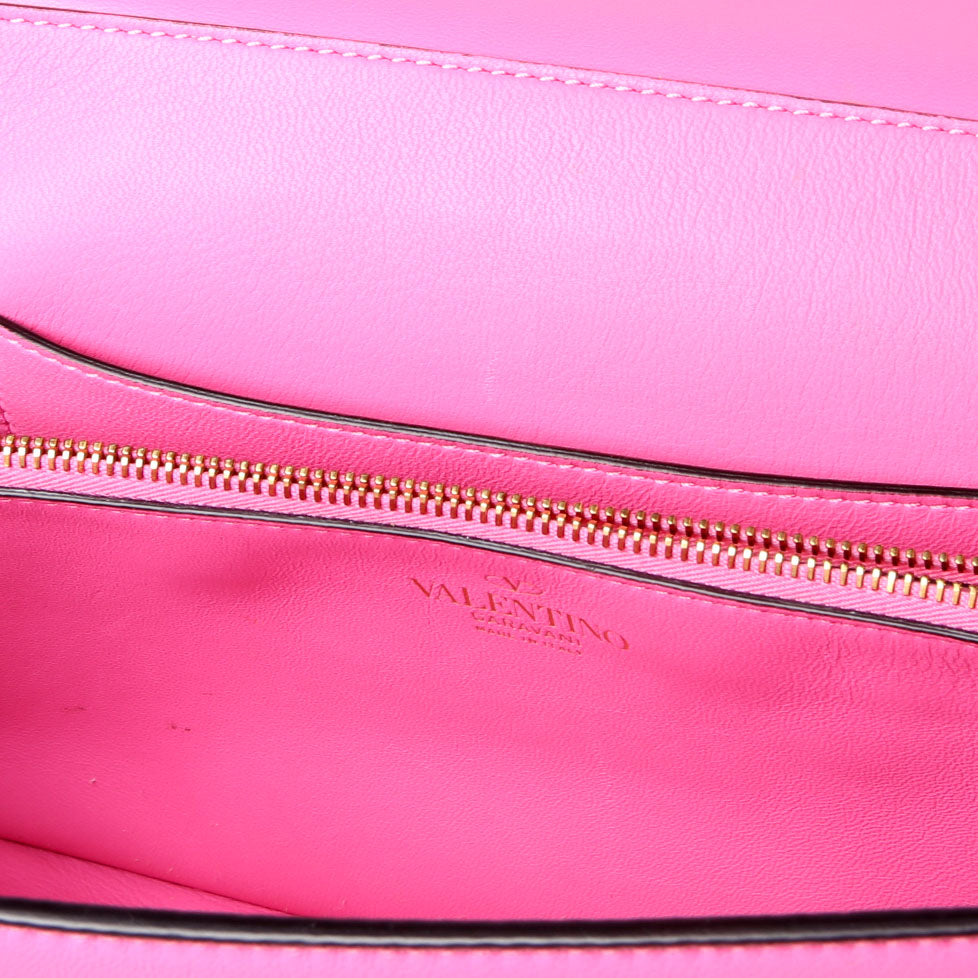 Stud Sign Shoulder Bag Pink