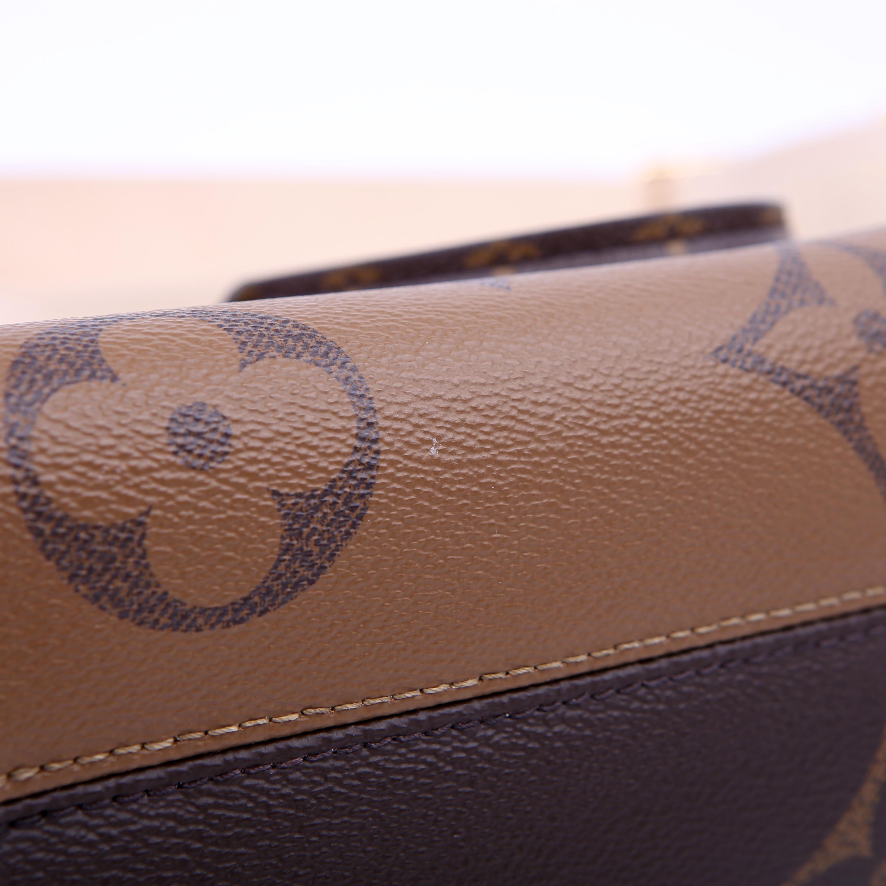 ONTHEGO East West Giant Reverse Monogram