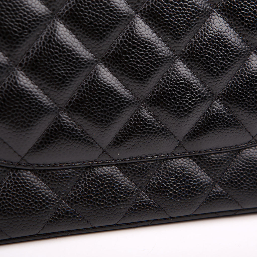 Classic Flap Maxi Caviar 17-20M Black