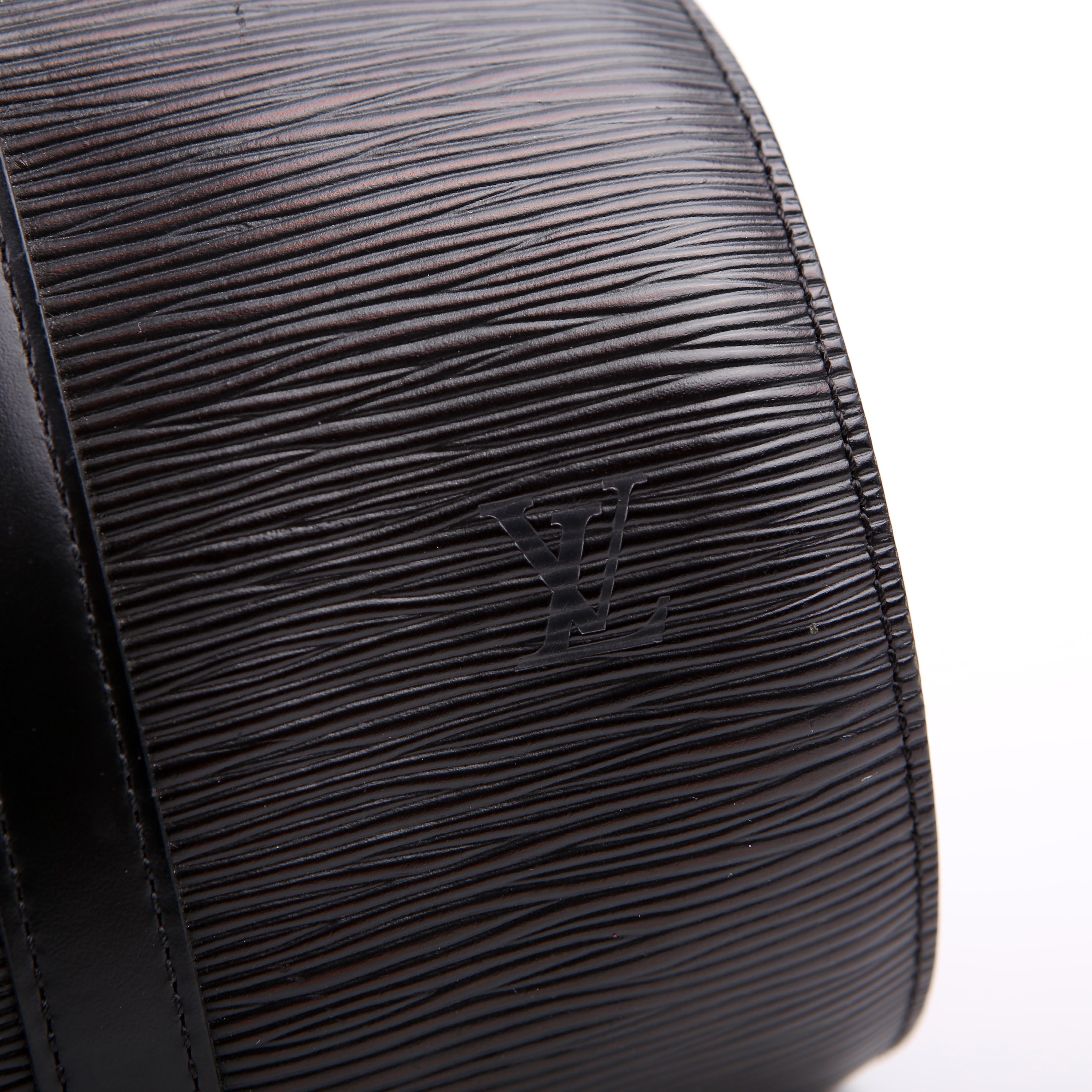Soufflot With Pouch Epi Black