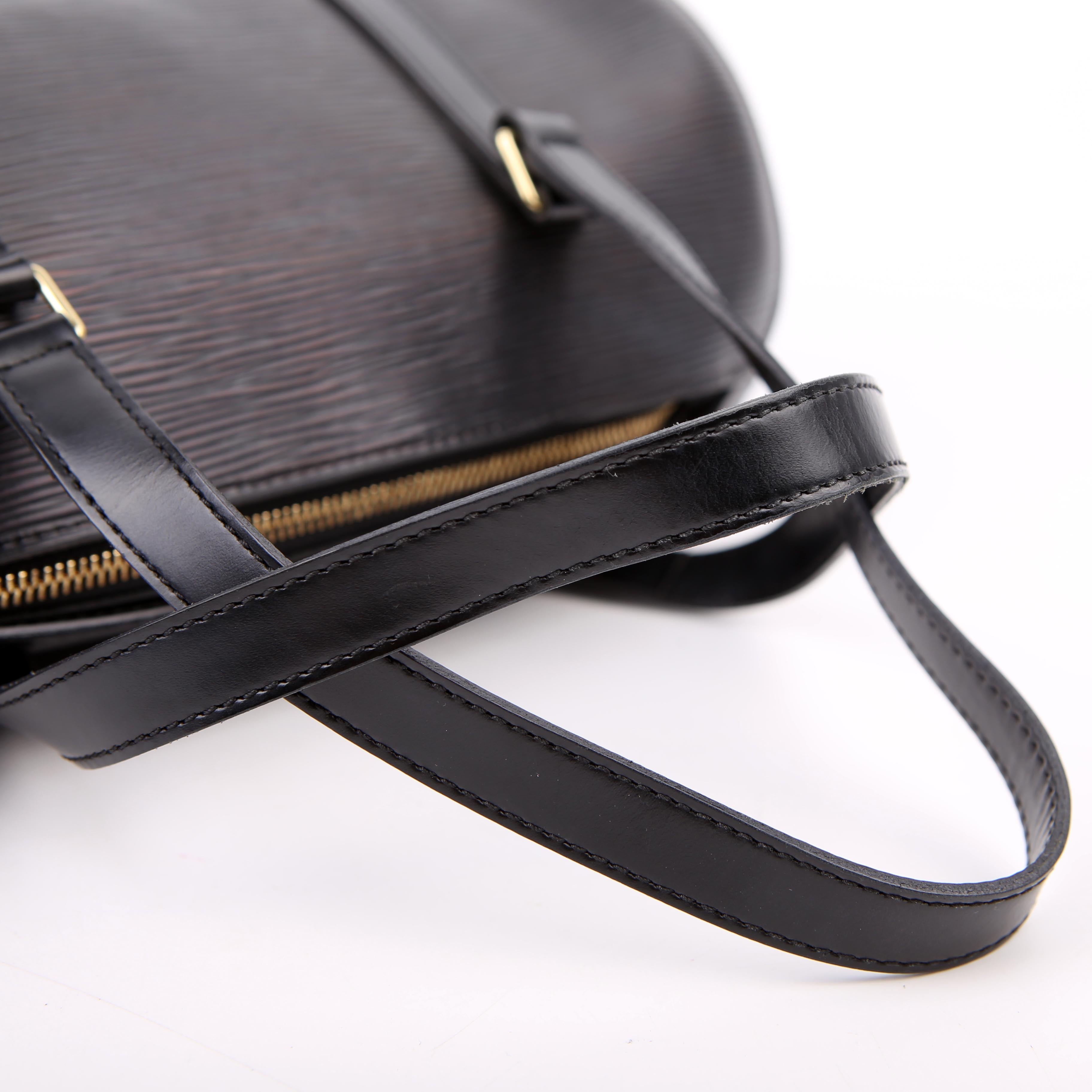 Soufflot With Pouch Epi Black