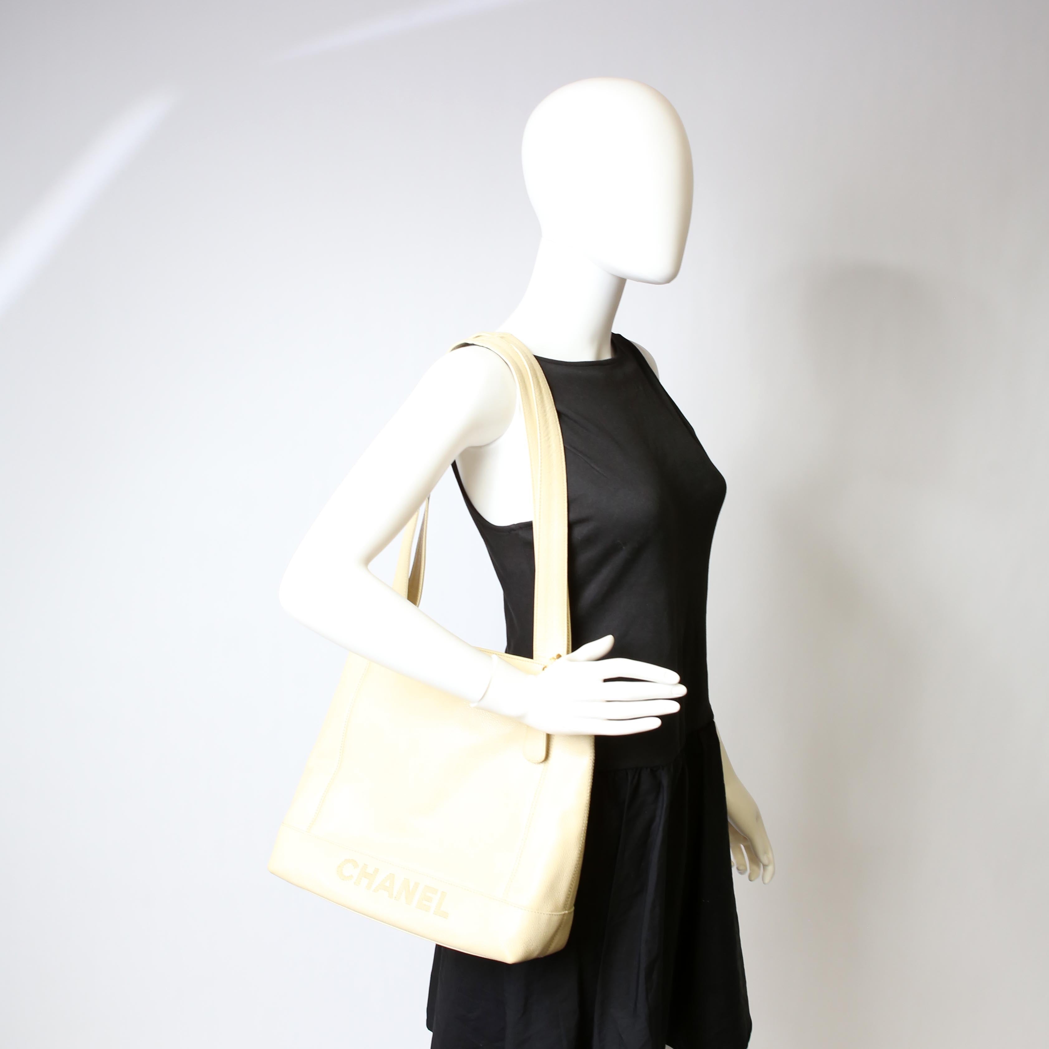 Logo Vintage Tote Medium Cream