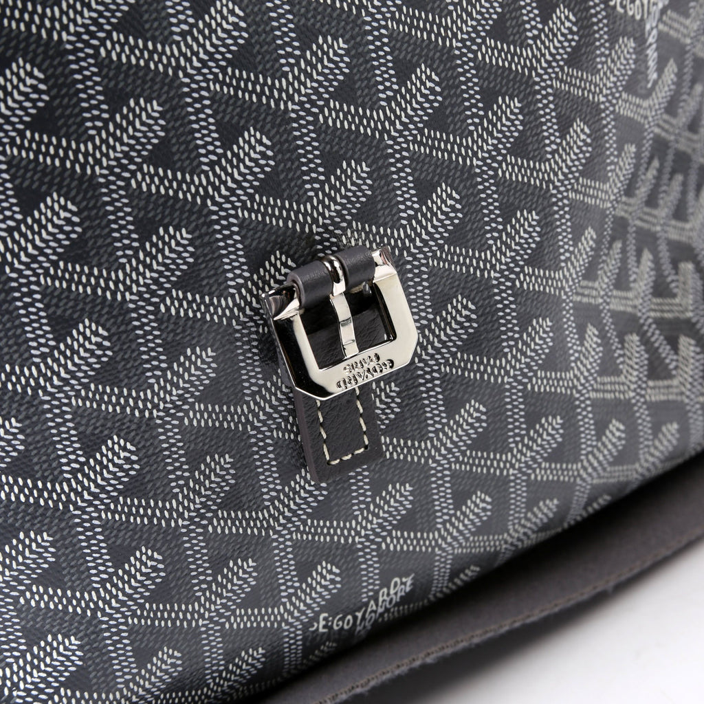 Capetein Messenger Goyardine Grey