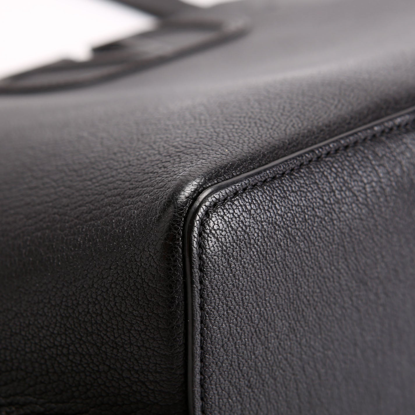VLogo Fillme Tote Leather Black