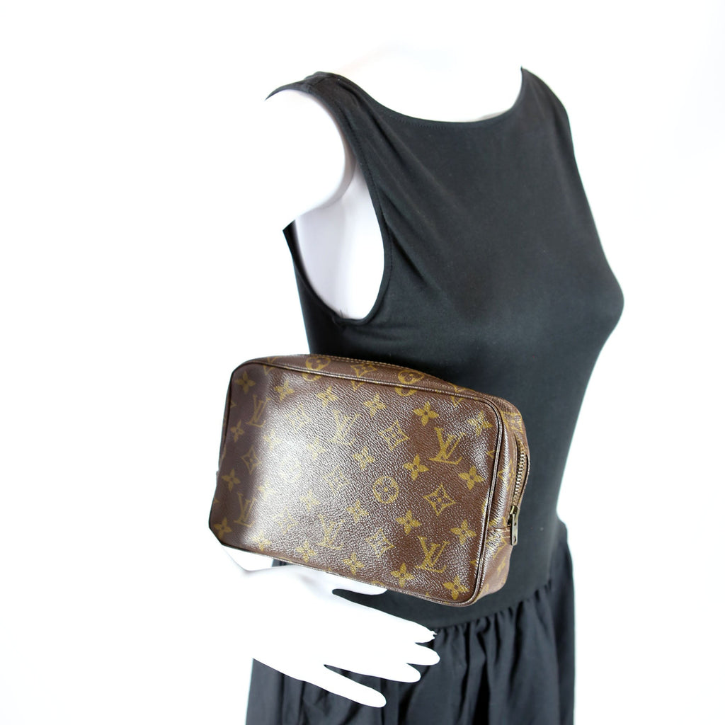 Trousse Toilette 23 Monogram