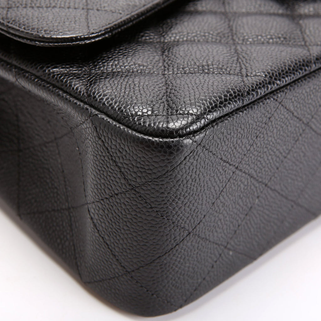Classic Flap Jumbo Caviar 23M Black