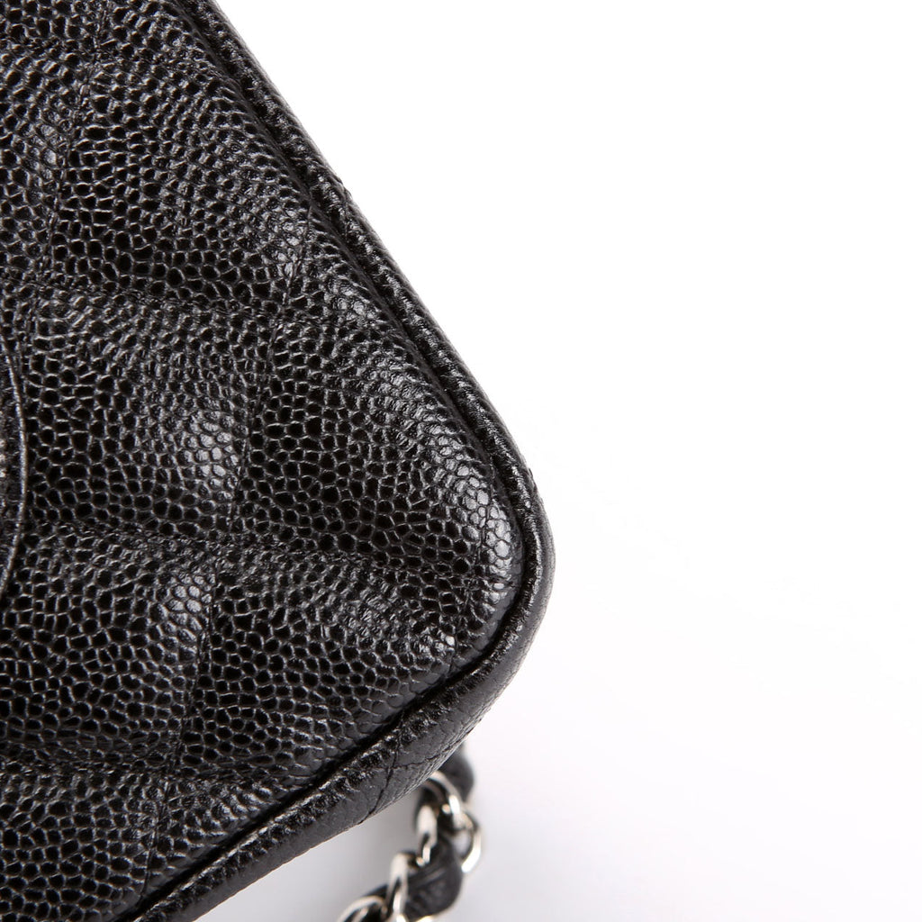 Classic Flap Jumbo Caviar 23M Black