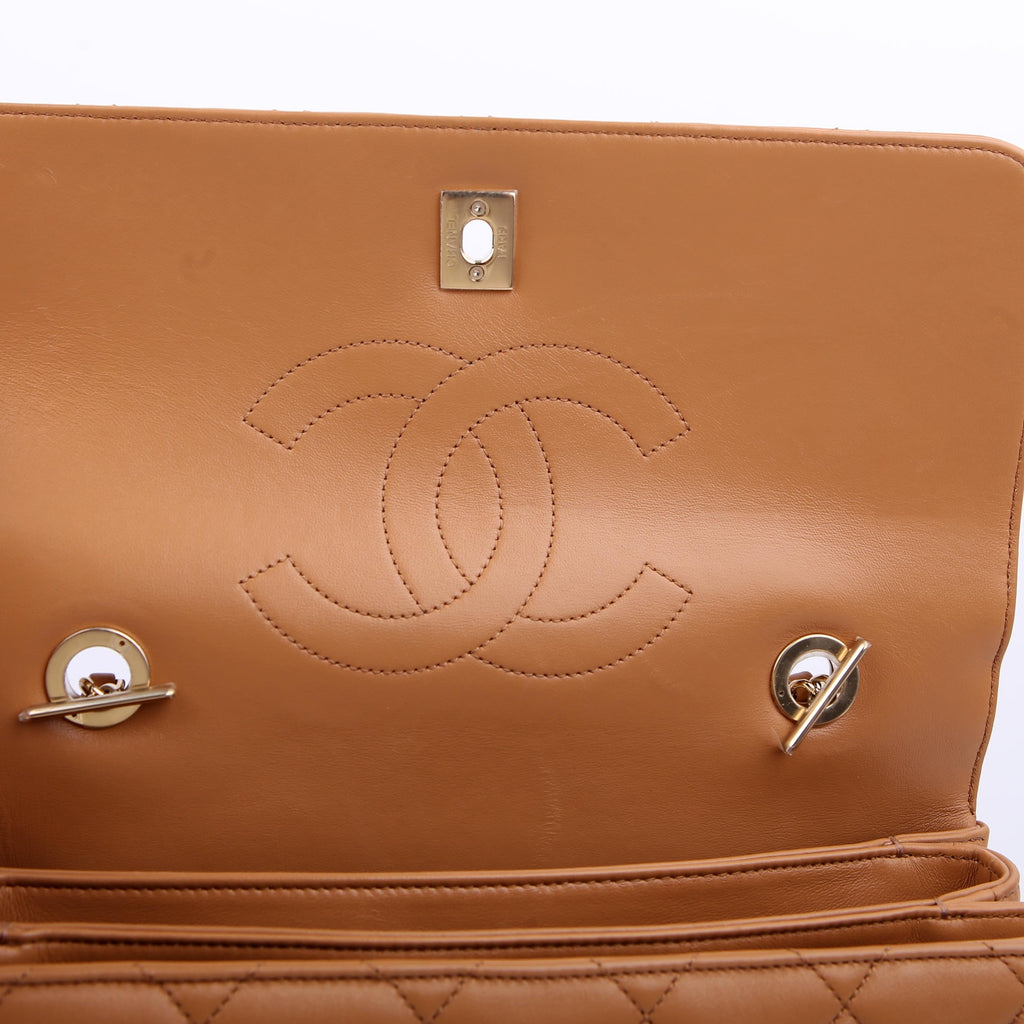Trendy Top Handle Medium Lambskin 28M Tan