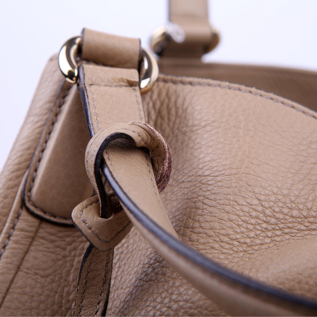 Gucci 282309 Soho Leather Hobo Medium Beige