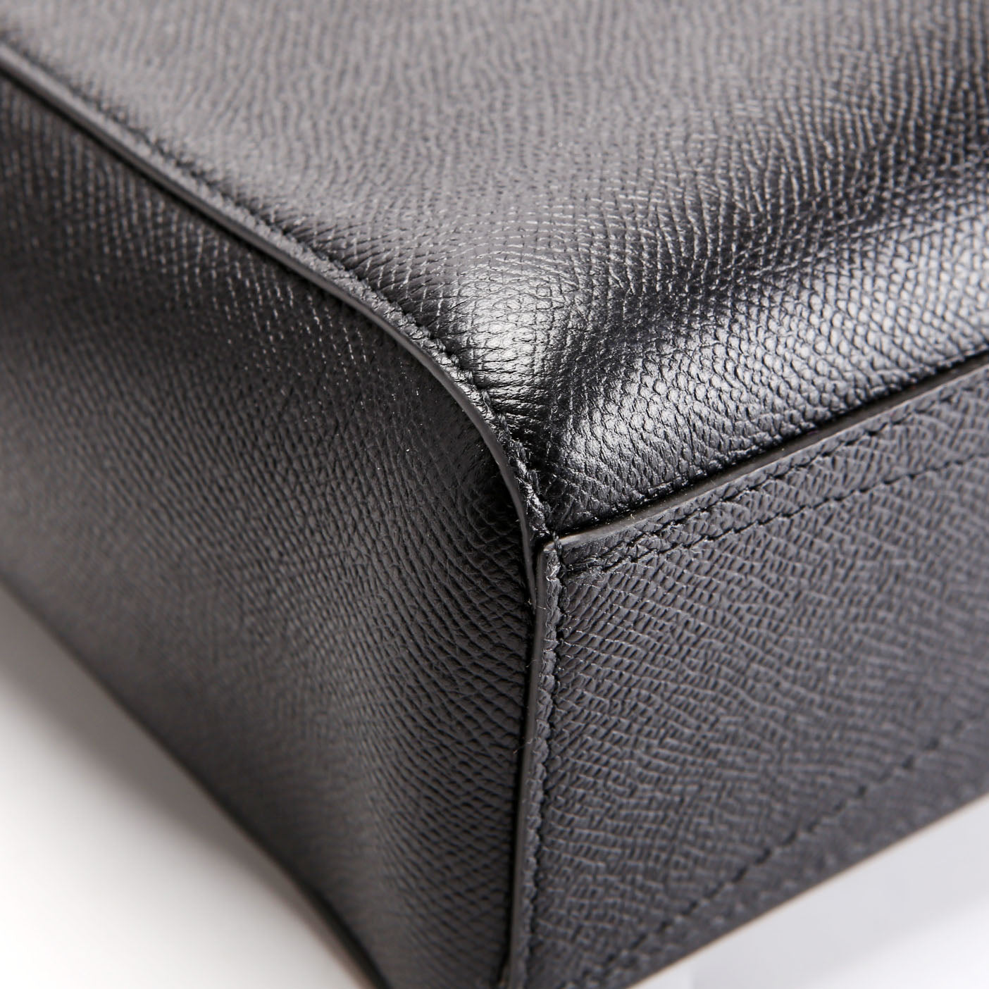 Slim Denny Tote Black