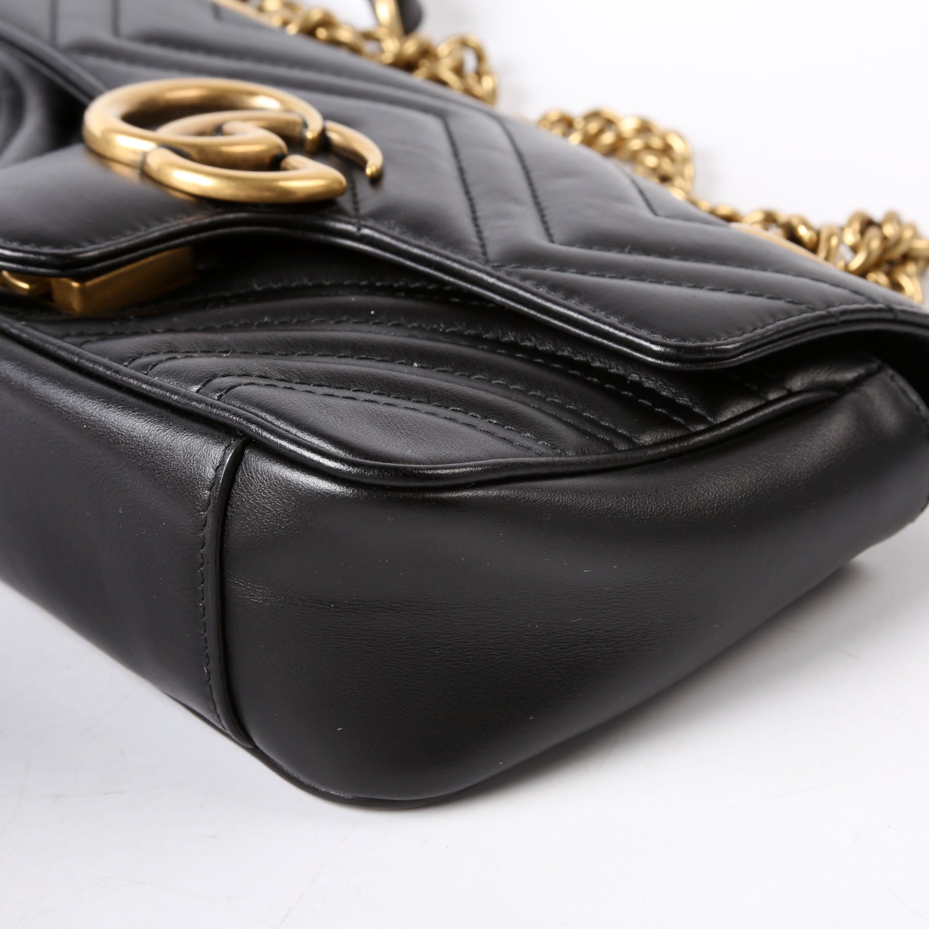446744 Marmont Leather Shoulder Mini Flap Black