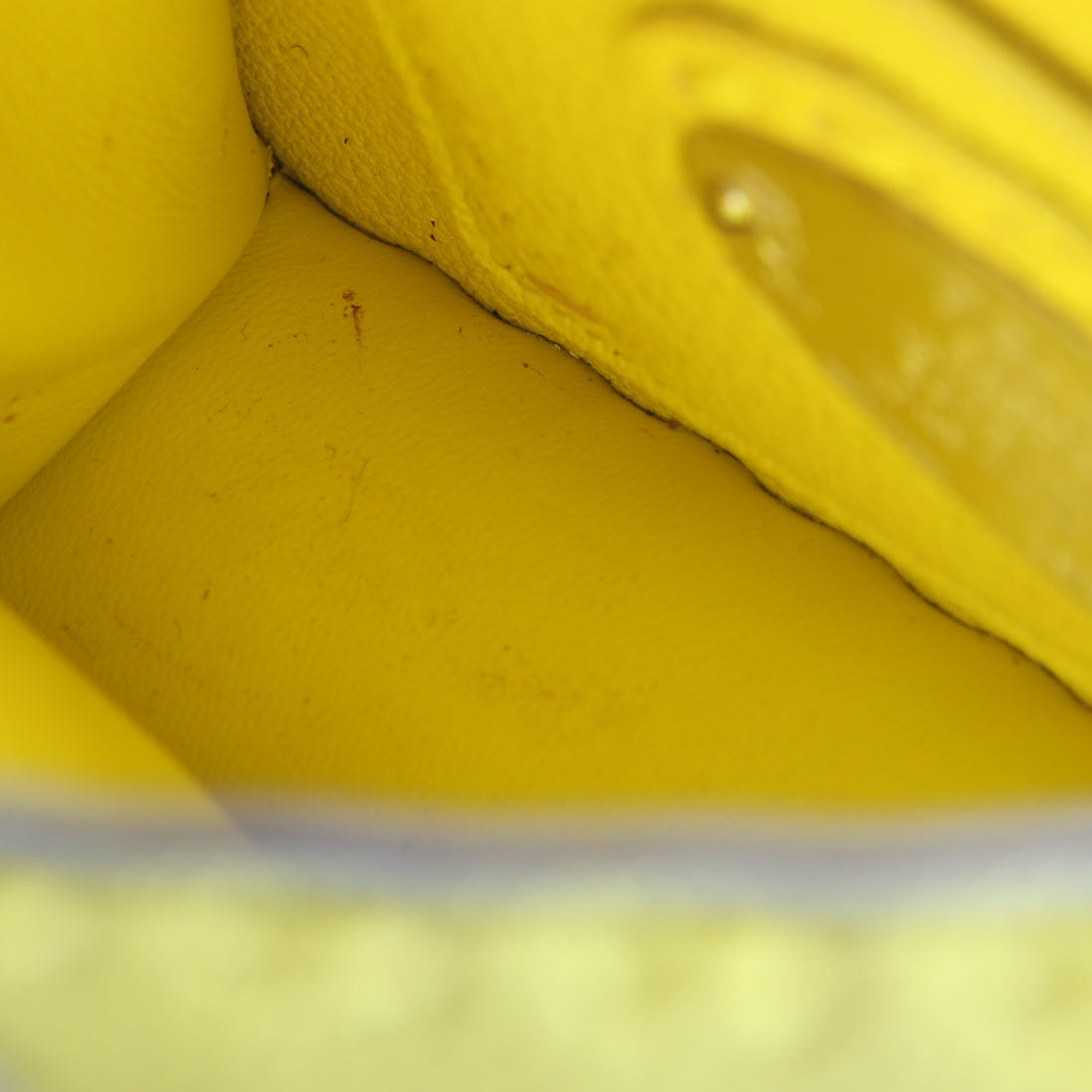 8BN335 Peekaboo Iseeu Petite Selleria Yellow