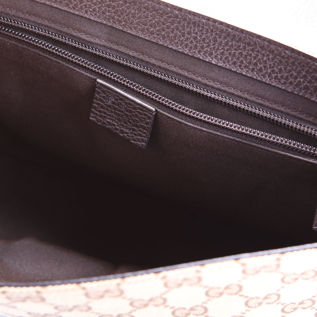 Gucci 449172 GG Canvas Messenger Brown