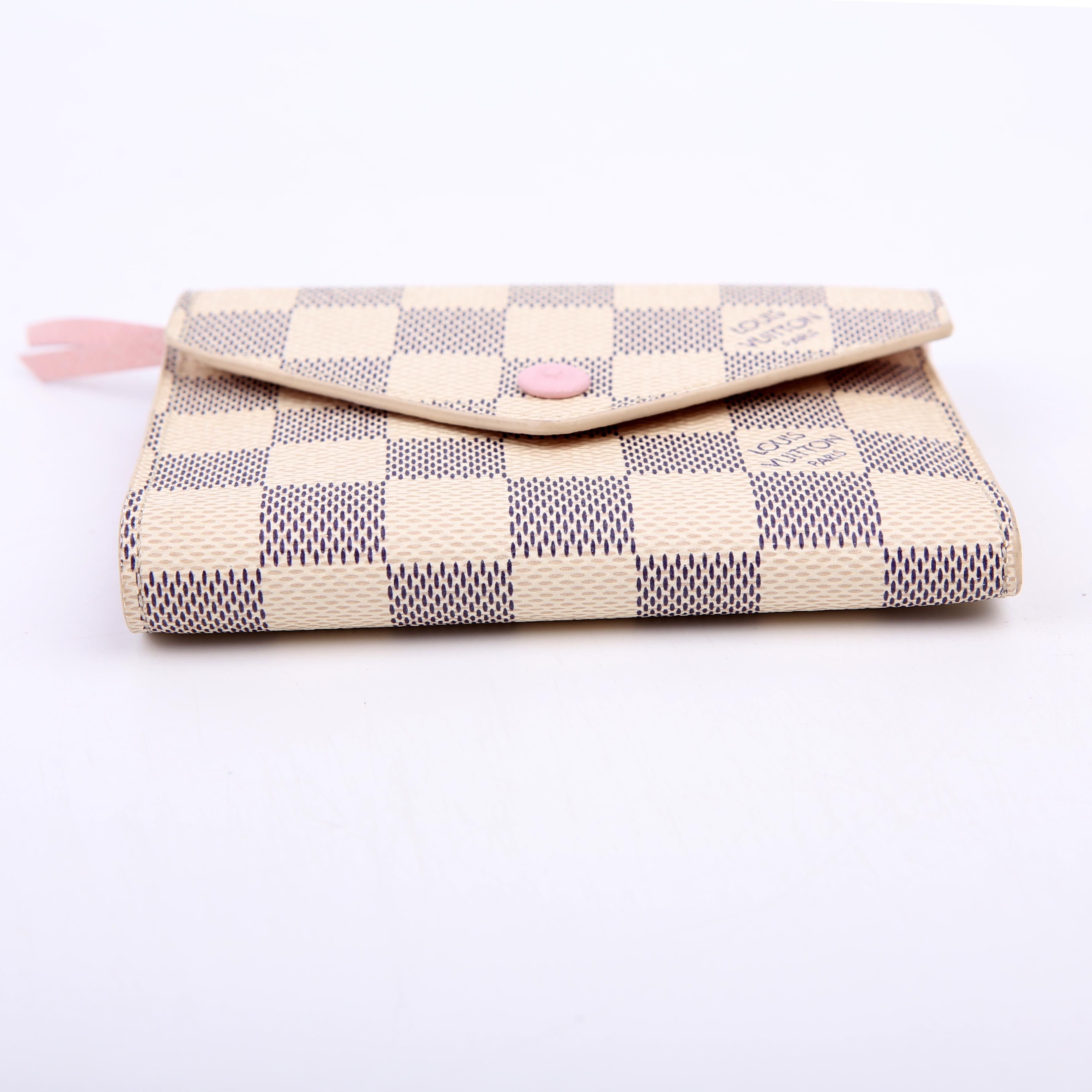 Victorine Wallet Damier Azur Pink