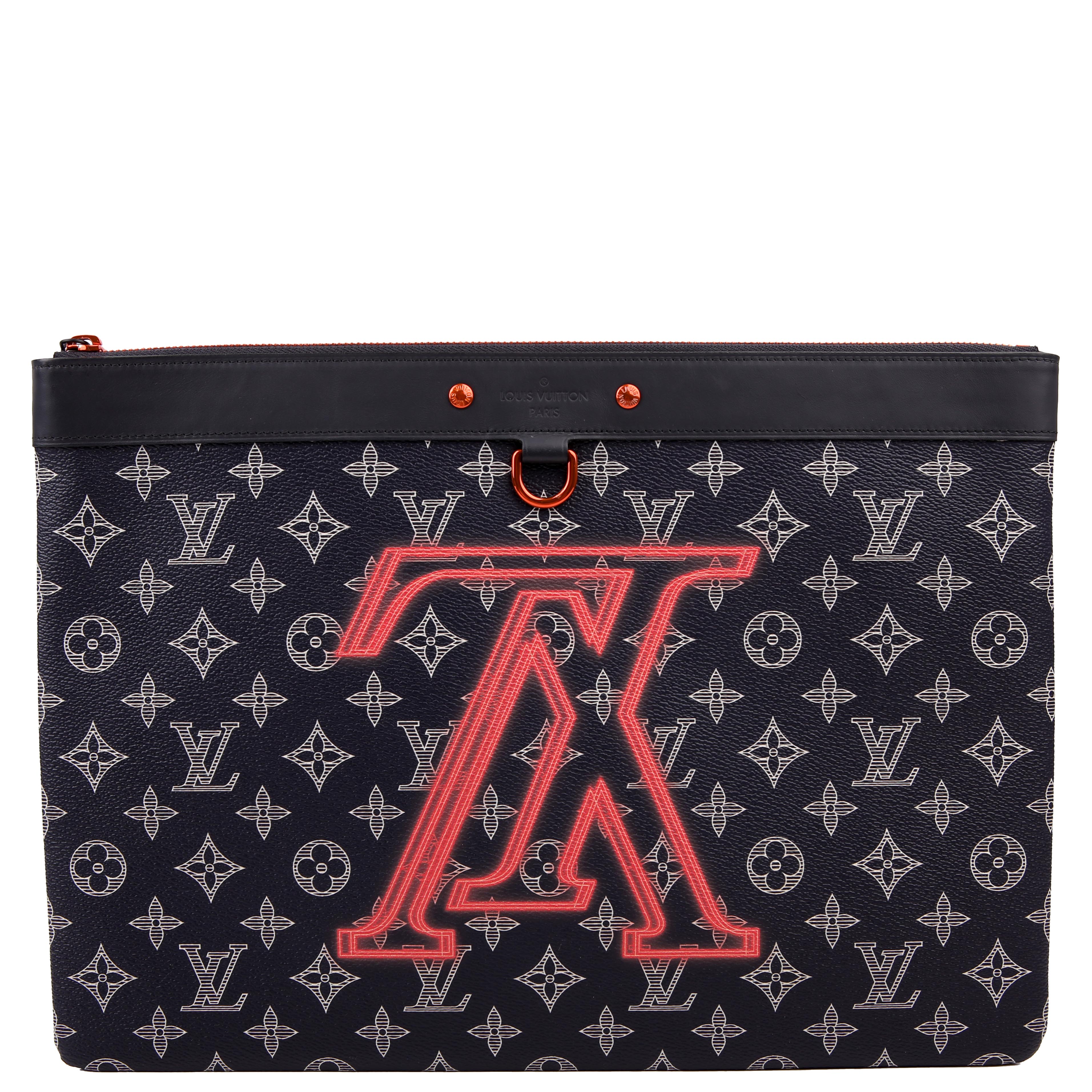 Pochette Apollo GM Upside Down Monogram