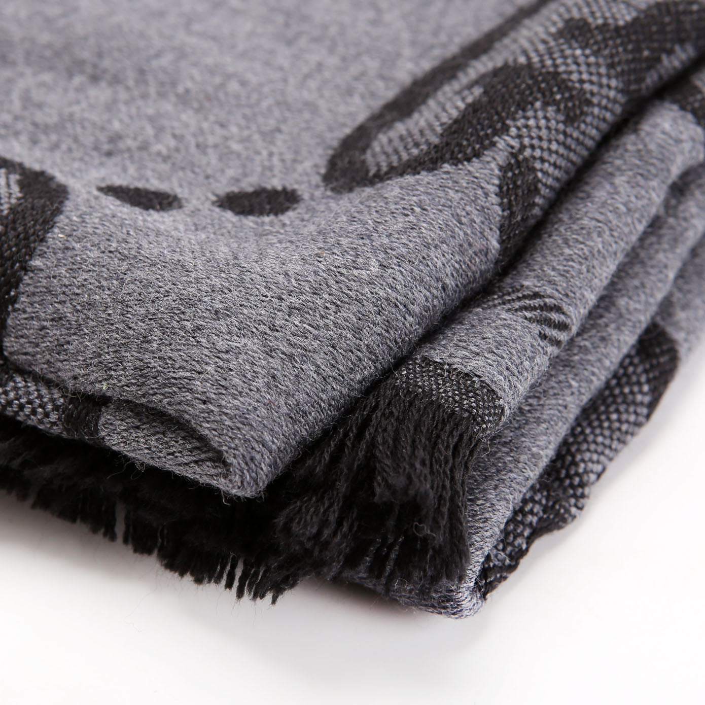 Gucci 598189 GG Logo Wool Scarf