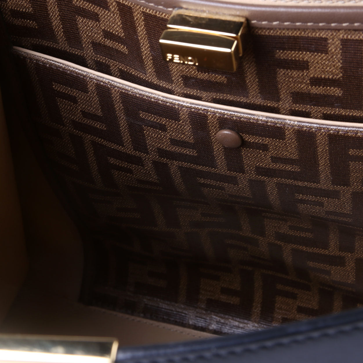 Fendi 8BN310 Peekaboo X-Lite Medium