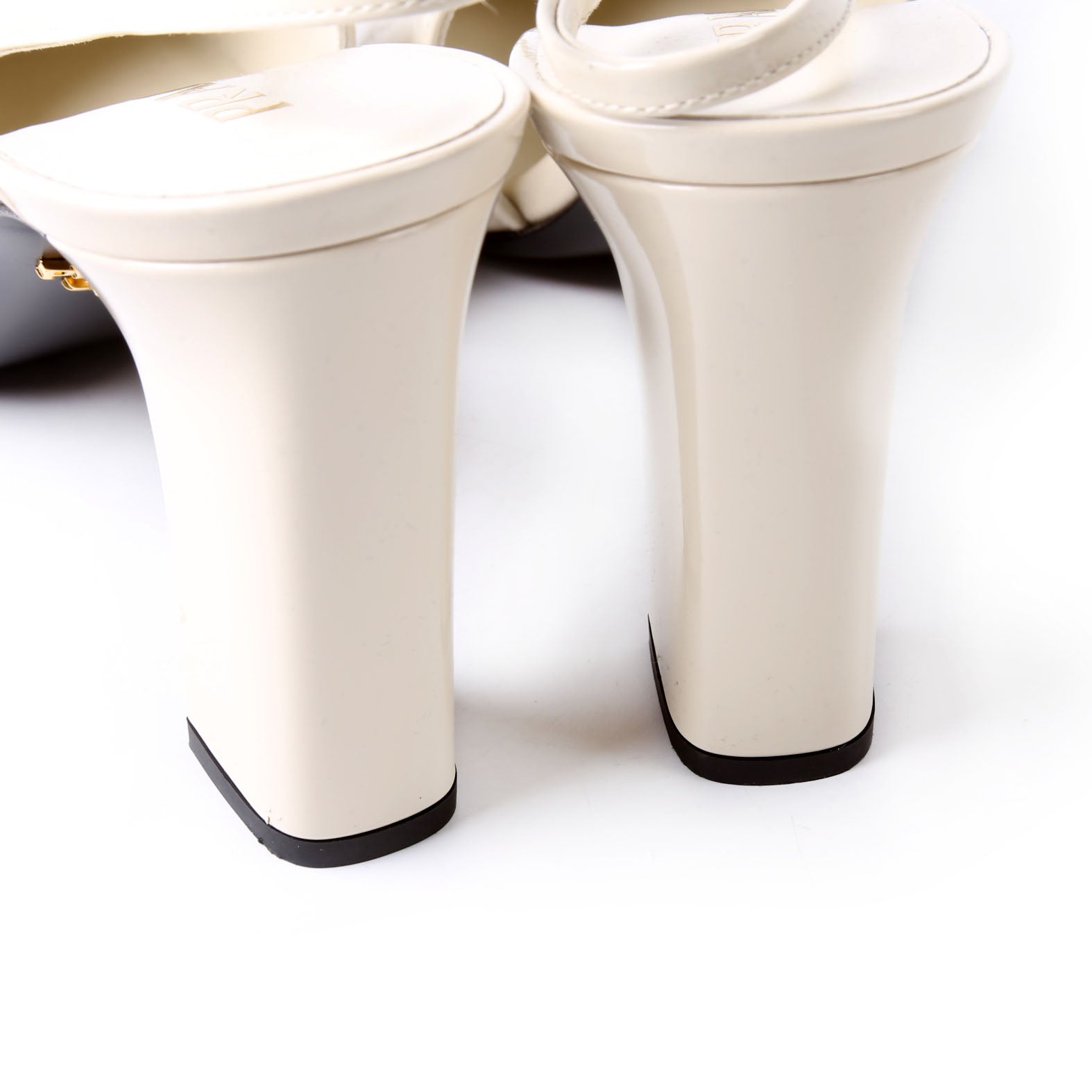 Patent 85MM Slingback Pumps Size 40 Cream