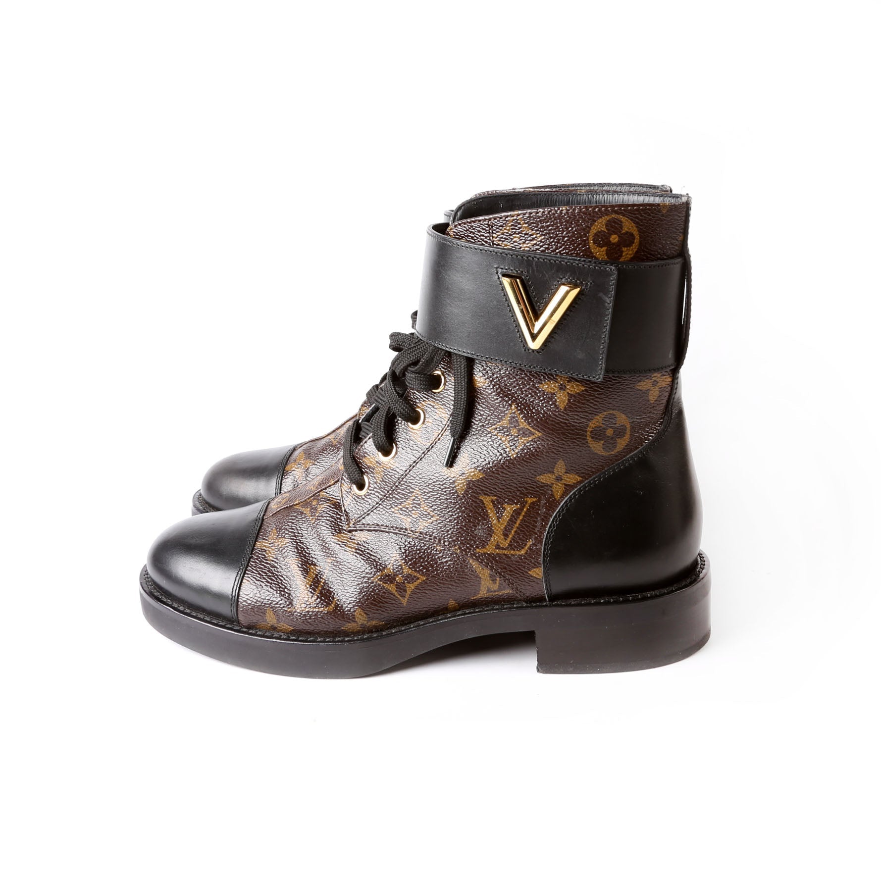 Wonderland Flat Ranger Boot Size 39