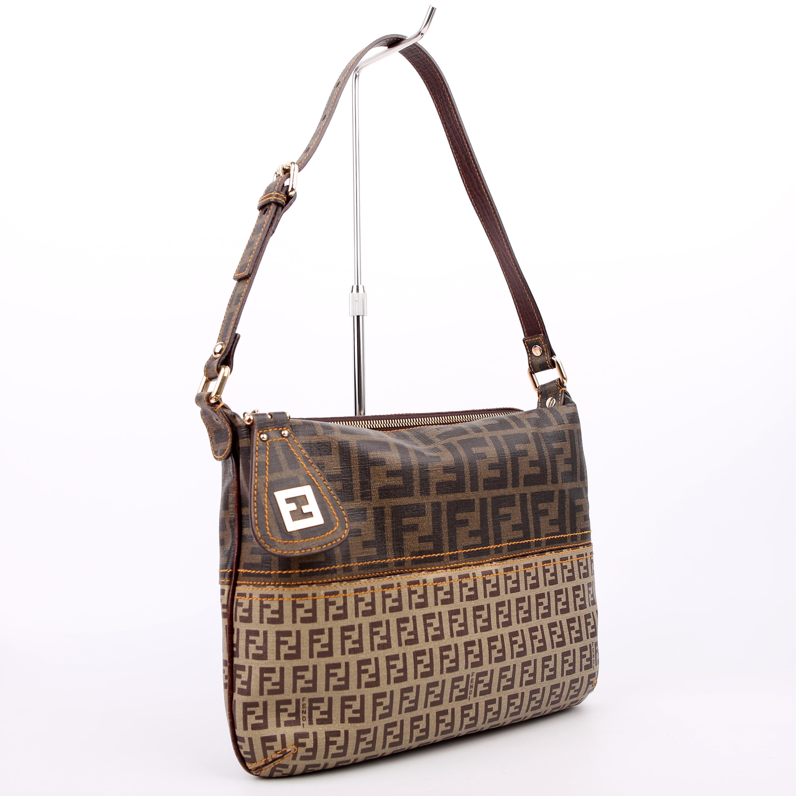 Zucca Coated Canvas Shoulder Brown