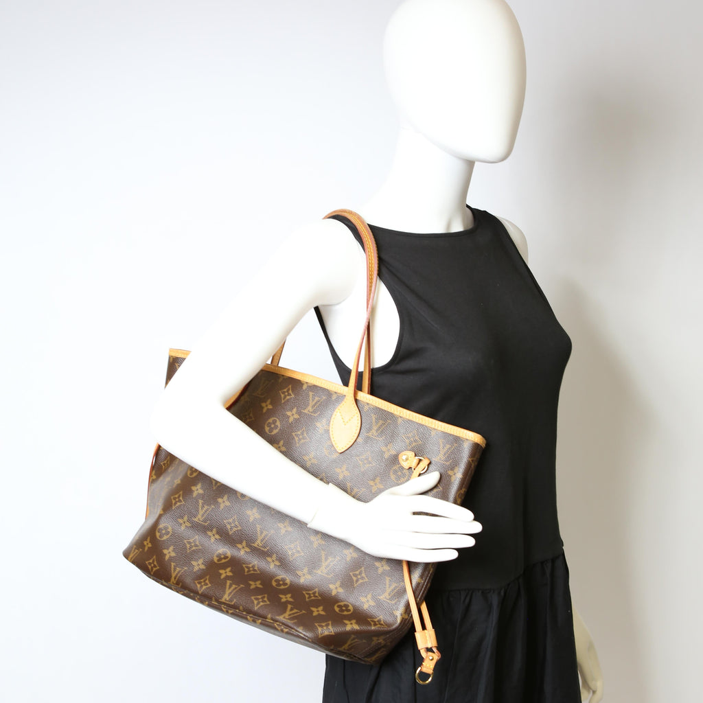 Neverfull MM Monogram Pink