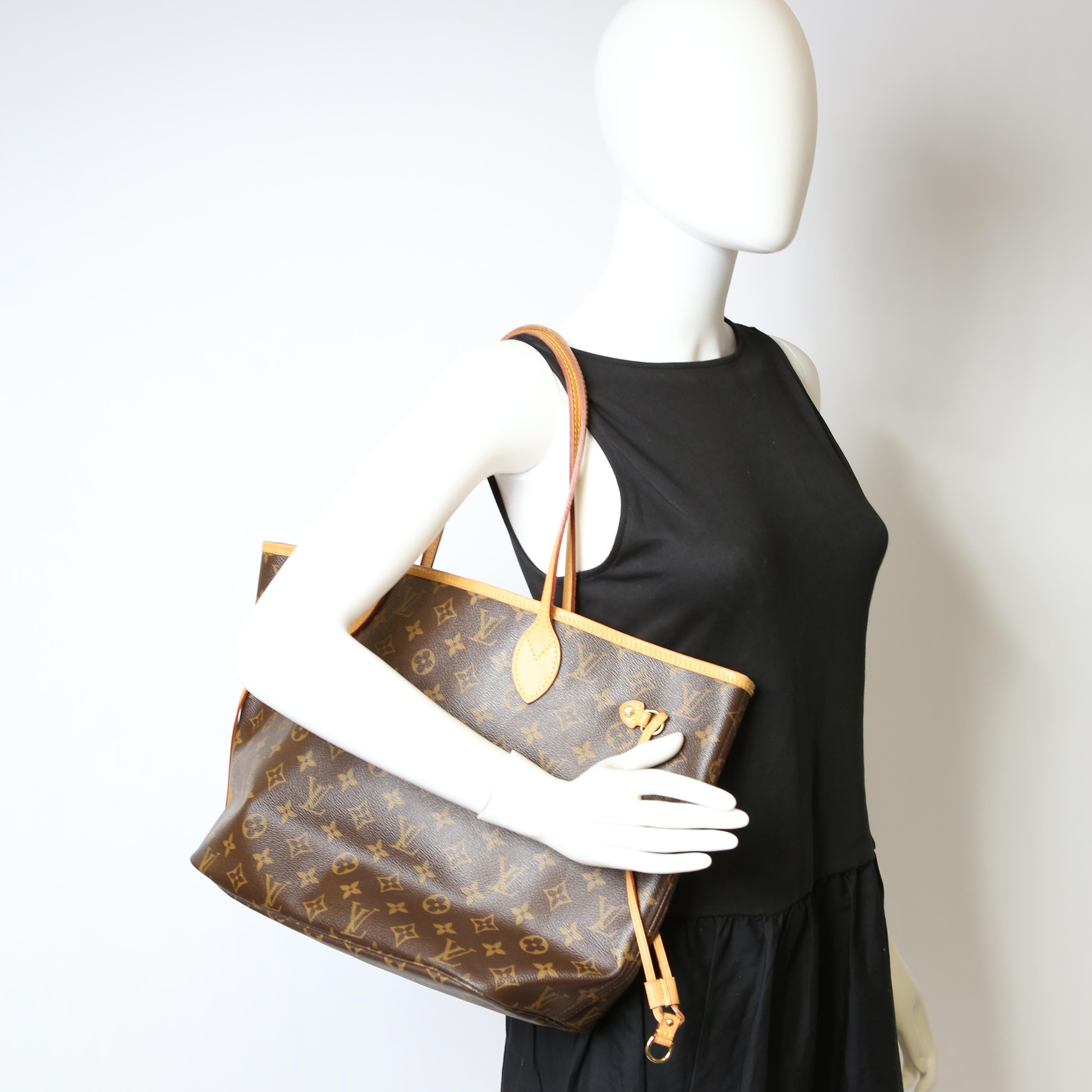 Neverfull MM Monogram Pink