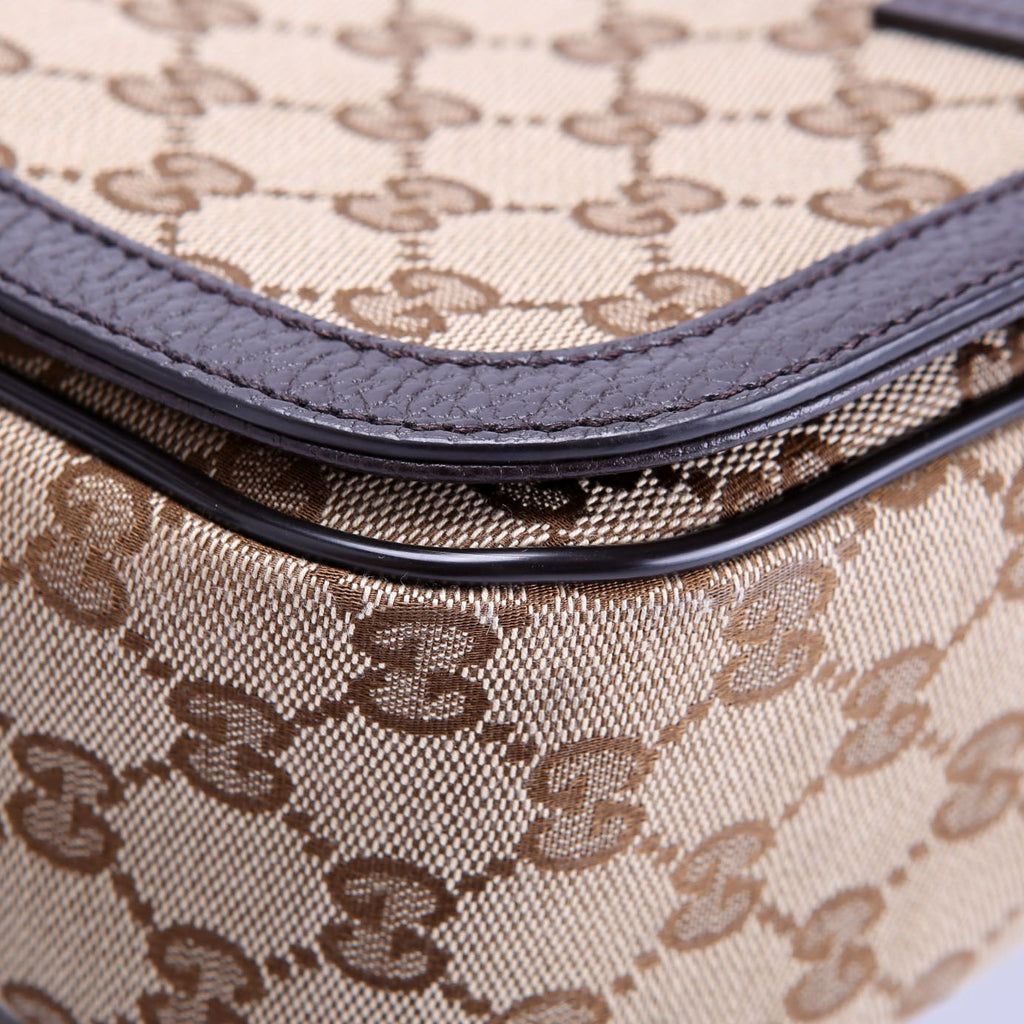 Gucci 449172 GG Canvas Messenger Brown