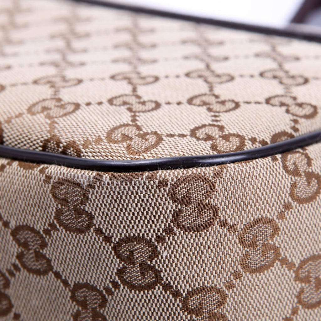 Gucci 449172 GG Canvas Messenger Brown