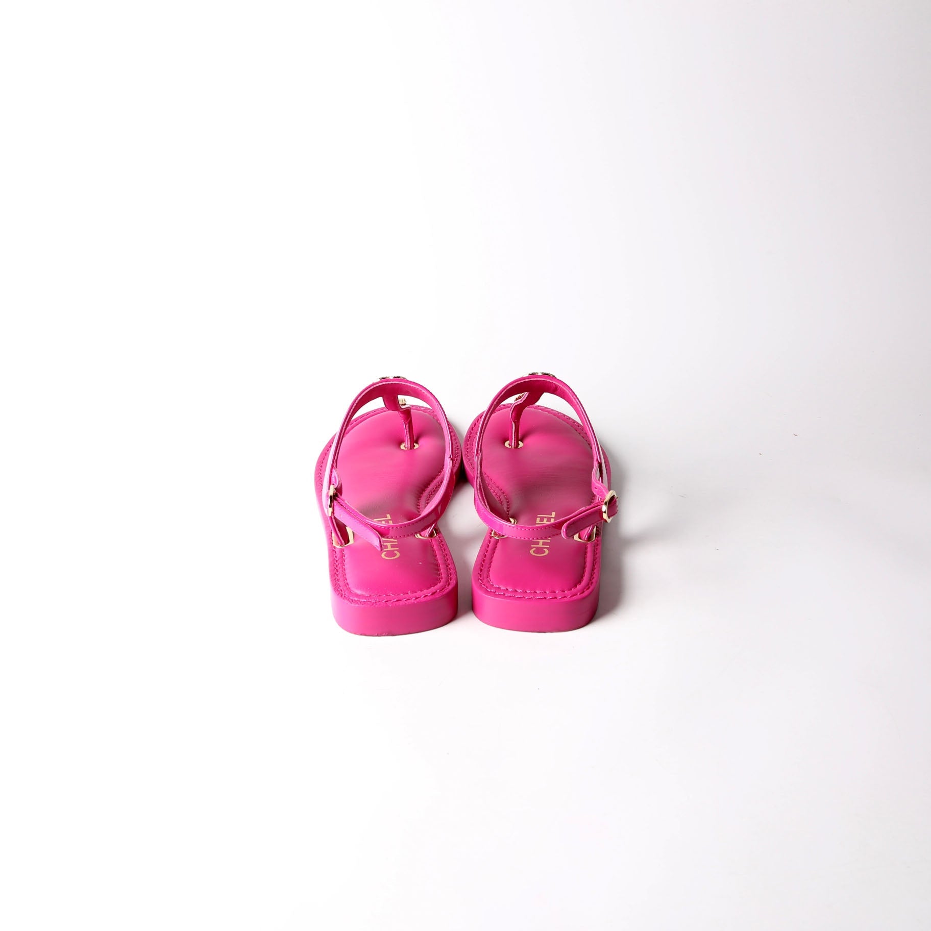 CC Logo Chain T-Strap Sandals size 38.5 Pink/Gold