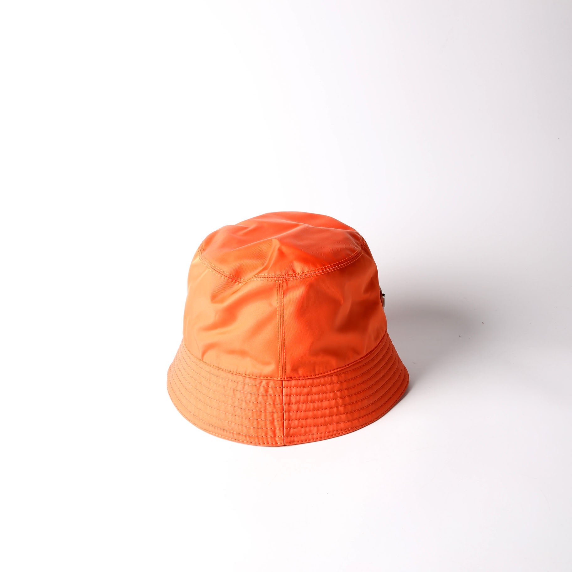 Prada 1HC137 Re-Nylon Triangle Logo Bucket Hat Size Medium Orange