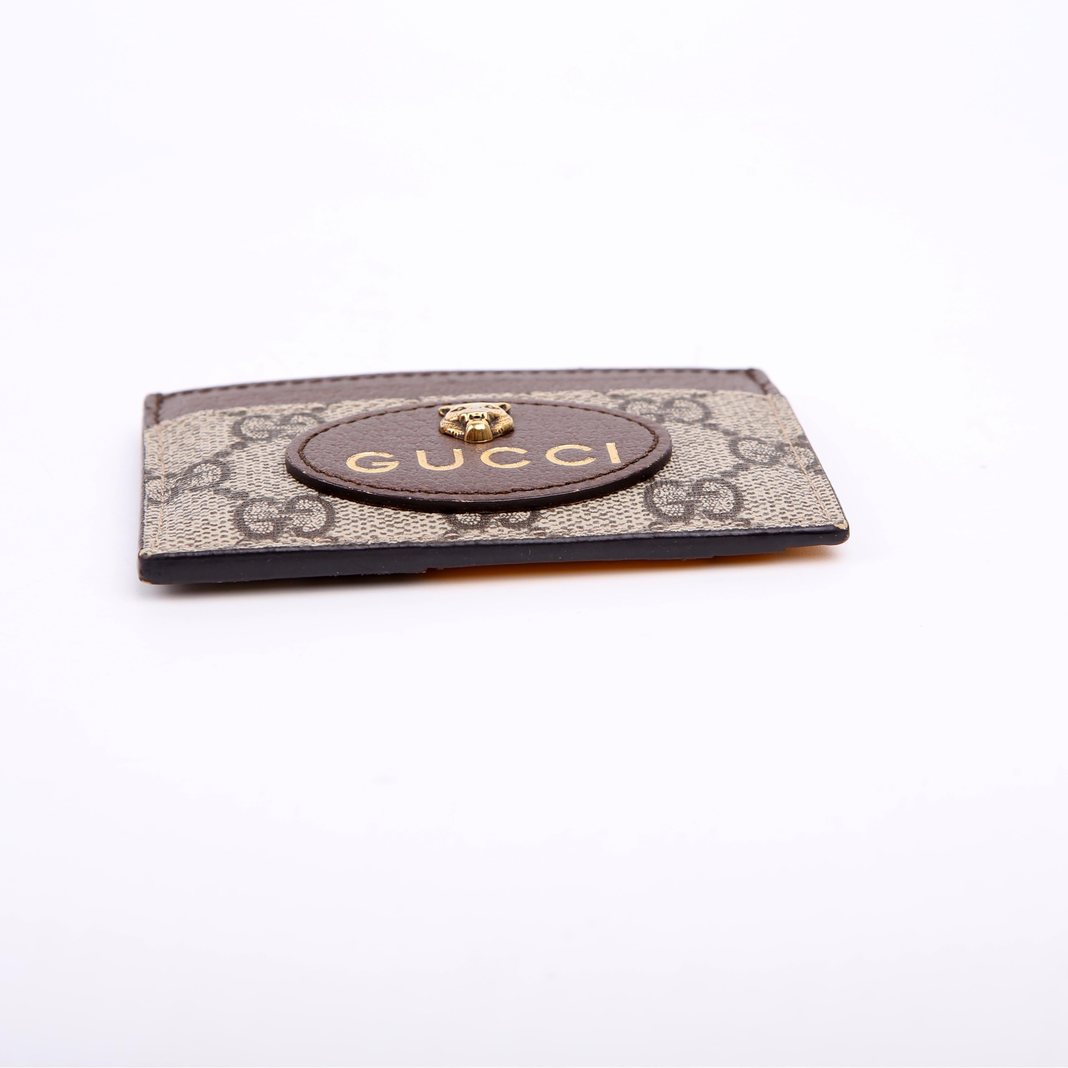 597557 GG Supreme Neo Card Case