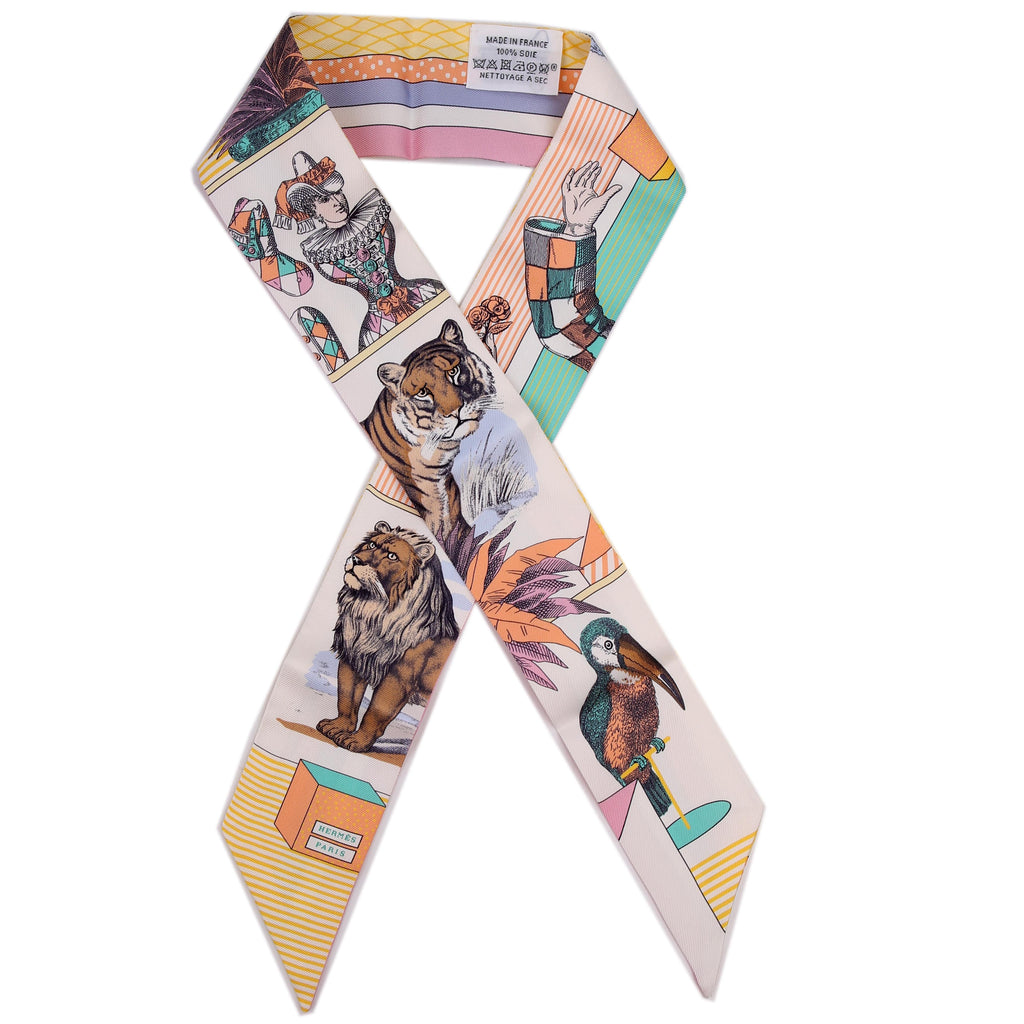 Grand Theatre Nouve Twilly Silk Scarf