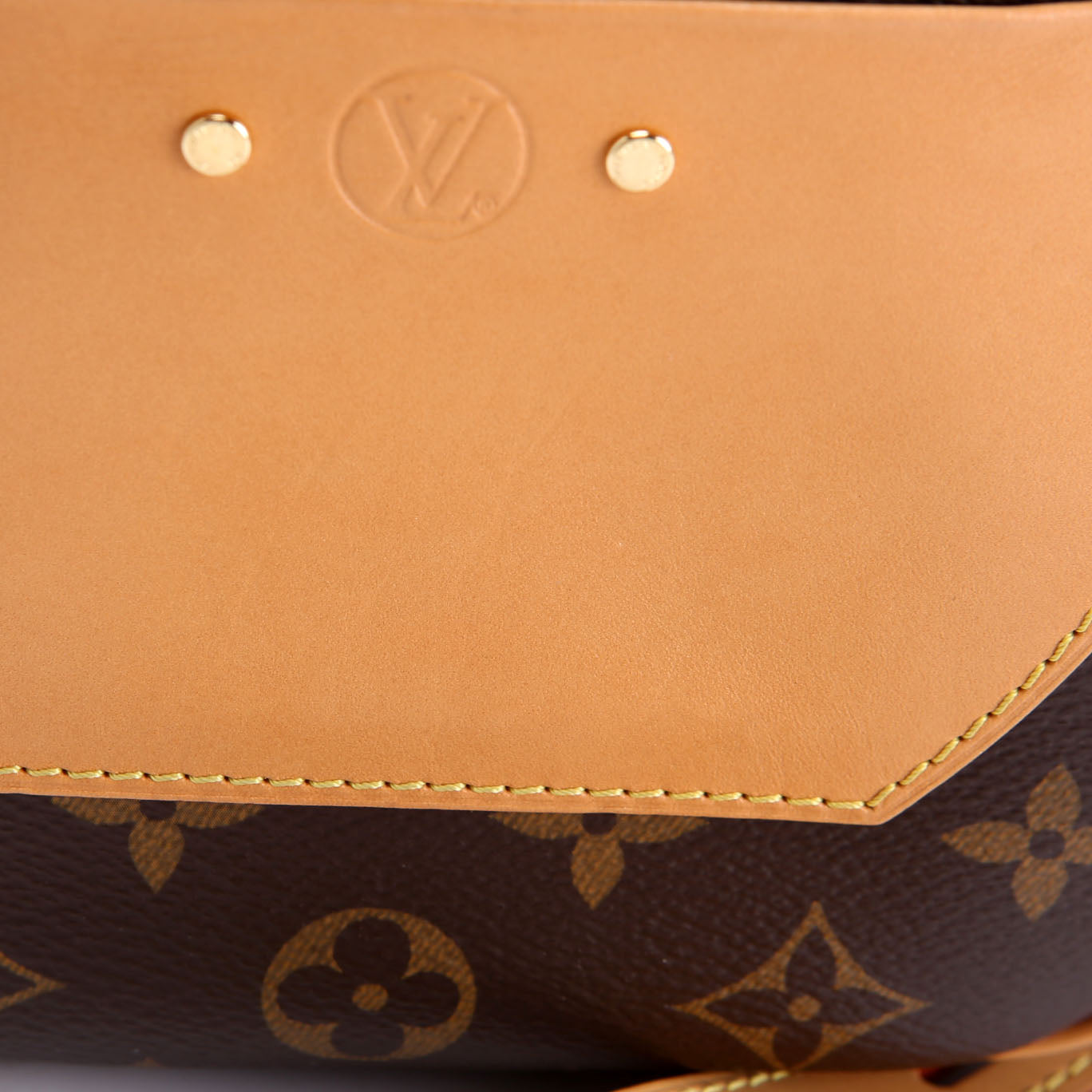 Boite Chapeau Souple MM Monogram Brown