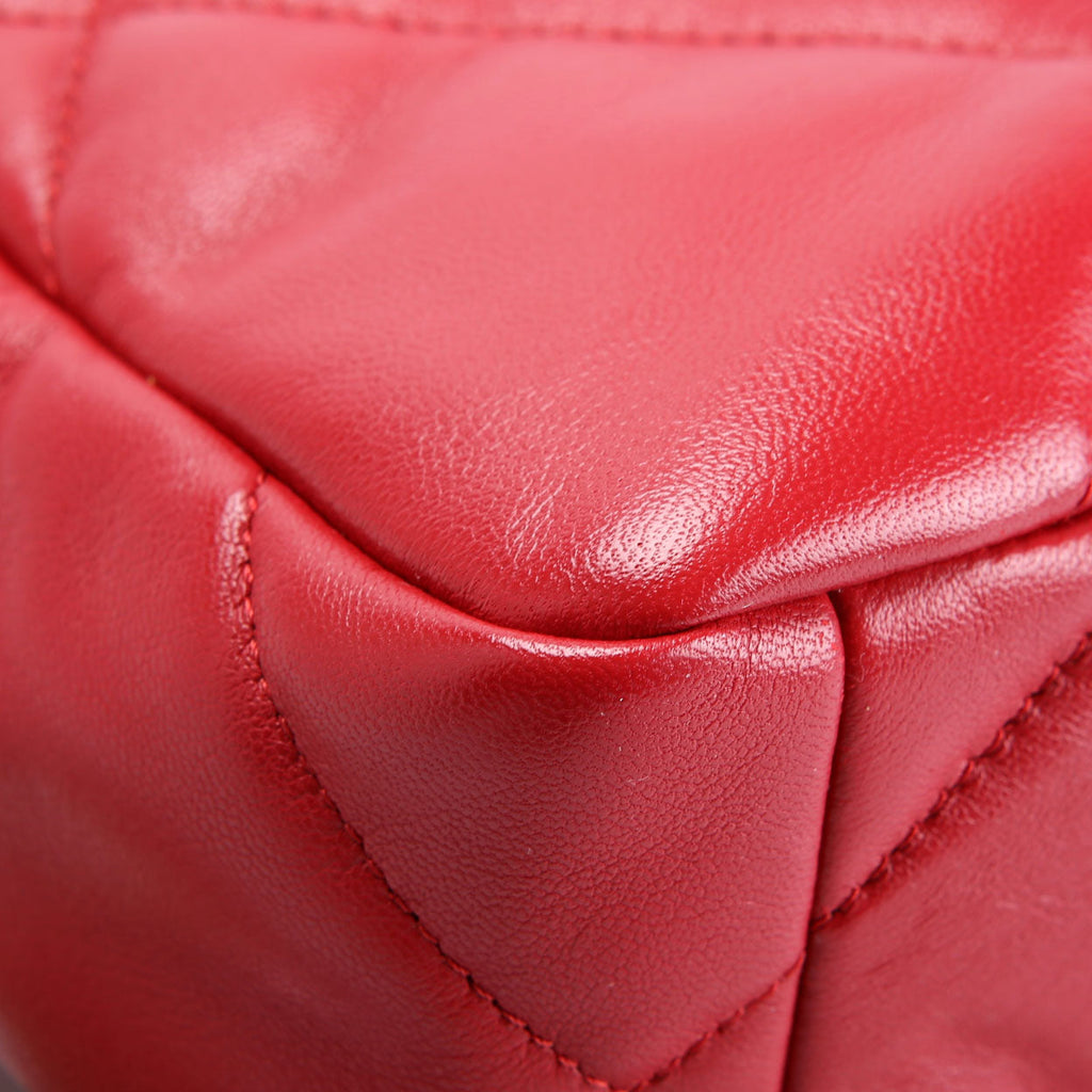 Quilted Goatskin 19 Medium Flap RFID Red