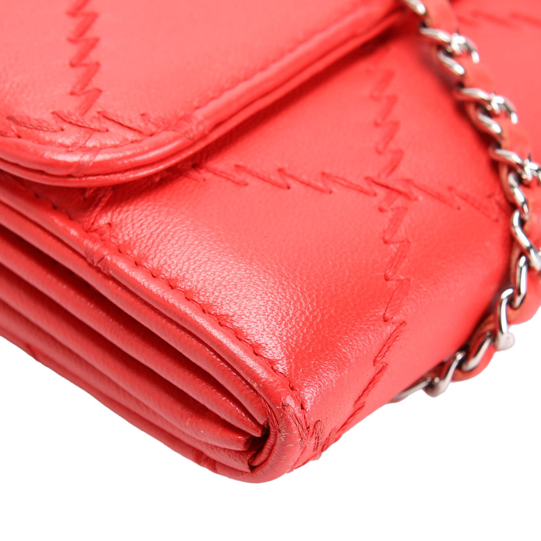 CC Quilted East/West Flap Clutch Lambskin 14M Red/Silver