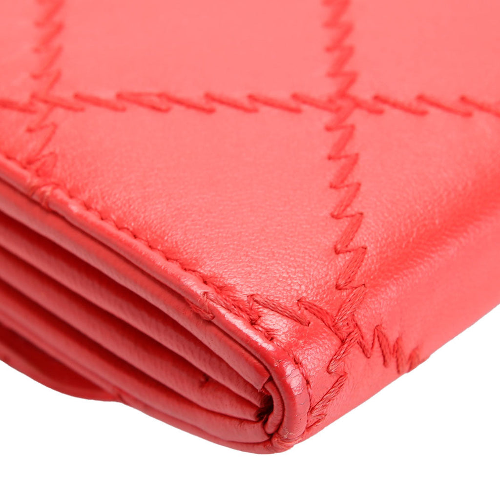 CC Quilted East/West Flap Clutch Lambskin 14M Red/Silver