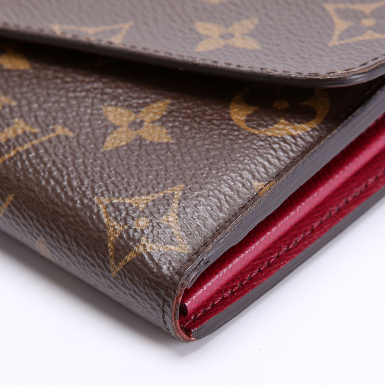 Sarah Wallet Monogram Newer