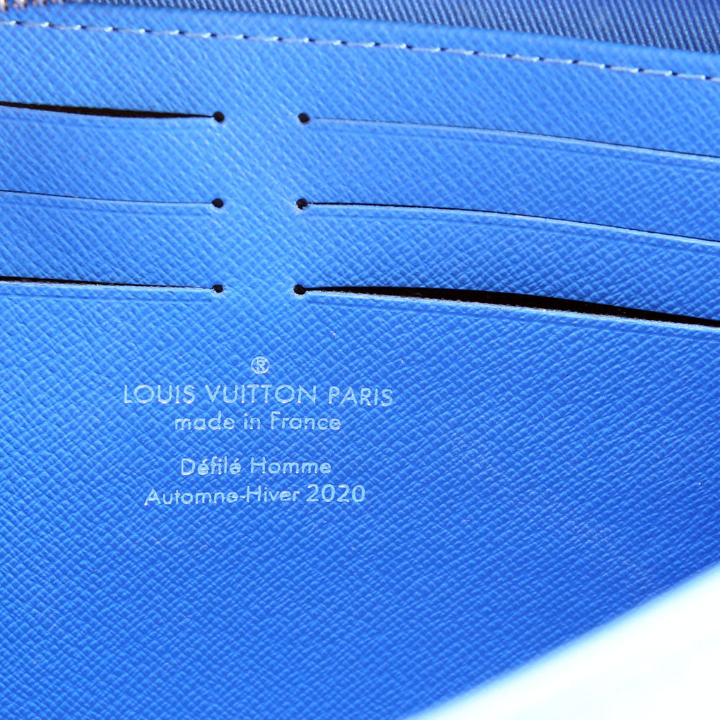 Pochette Voyage MM Clouds Monogram Blue/White