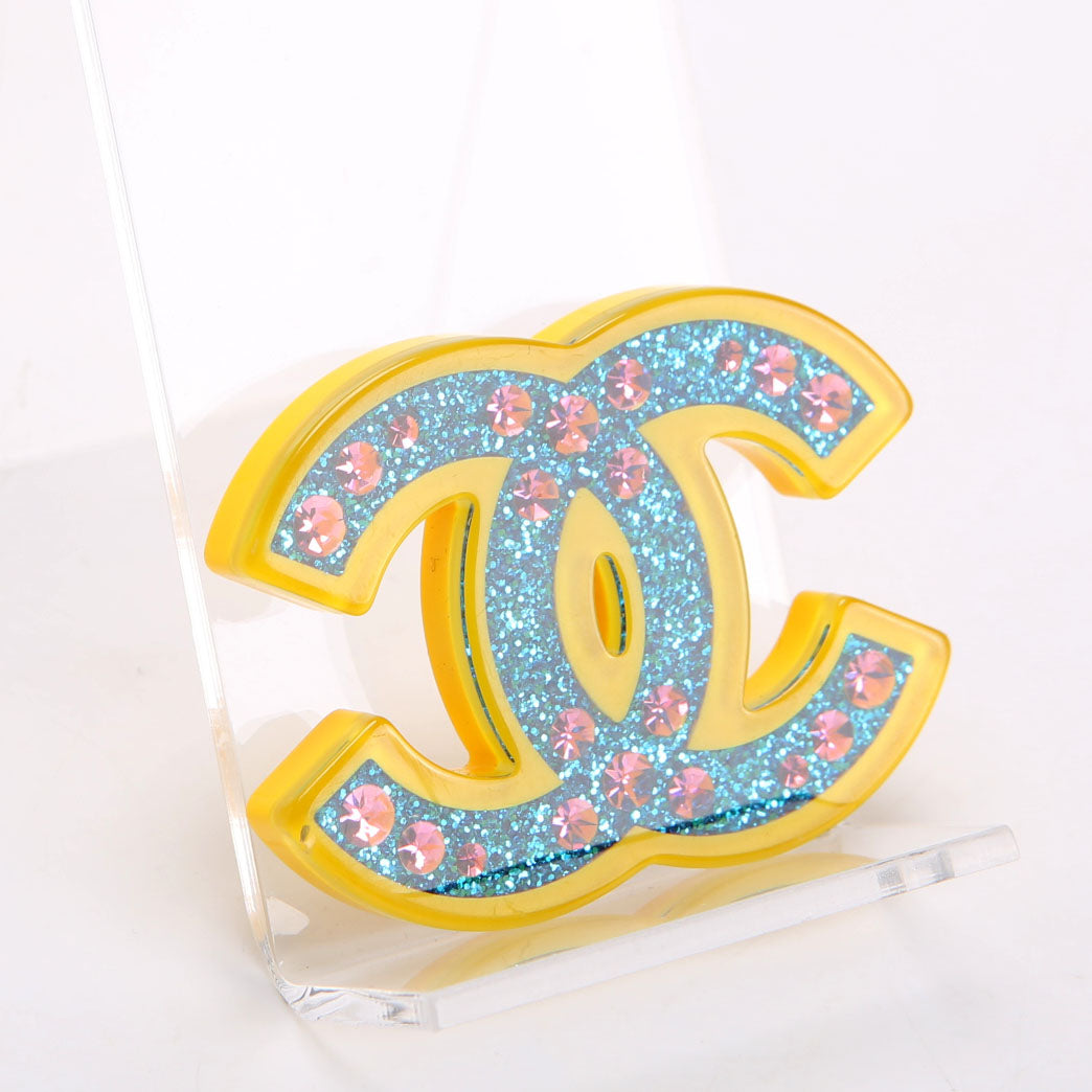 CC Glitter Resin With Crystals Brooch Yellow/Blue