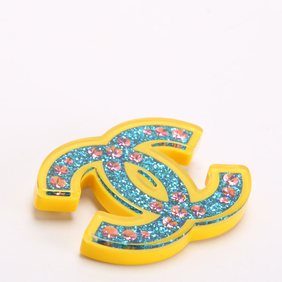 CC Glitter Resin With Crystals Brooch Yellow/Blue