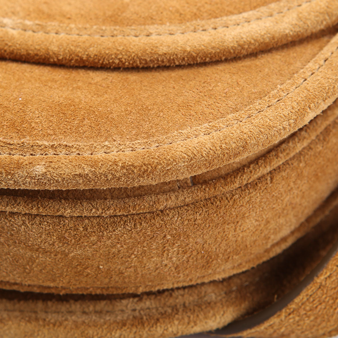 Triomphe Suede Messenger Medium Tan