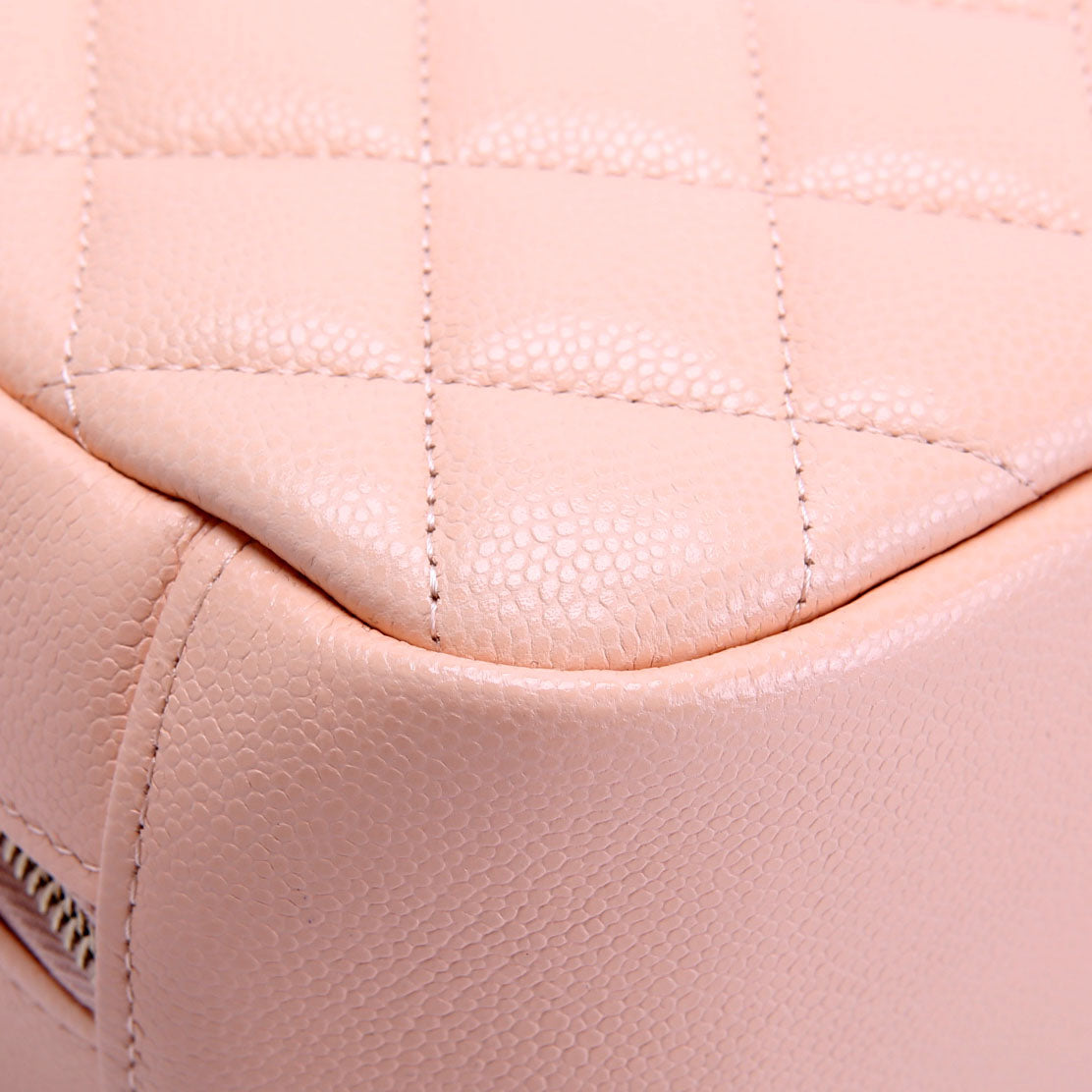 Quilted CC Curvy Cosmetic Case Medium Caviar RFID
