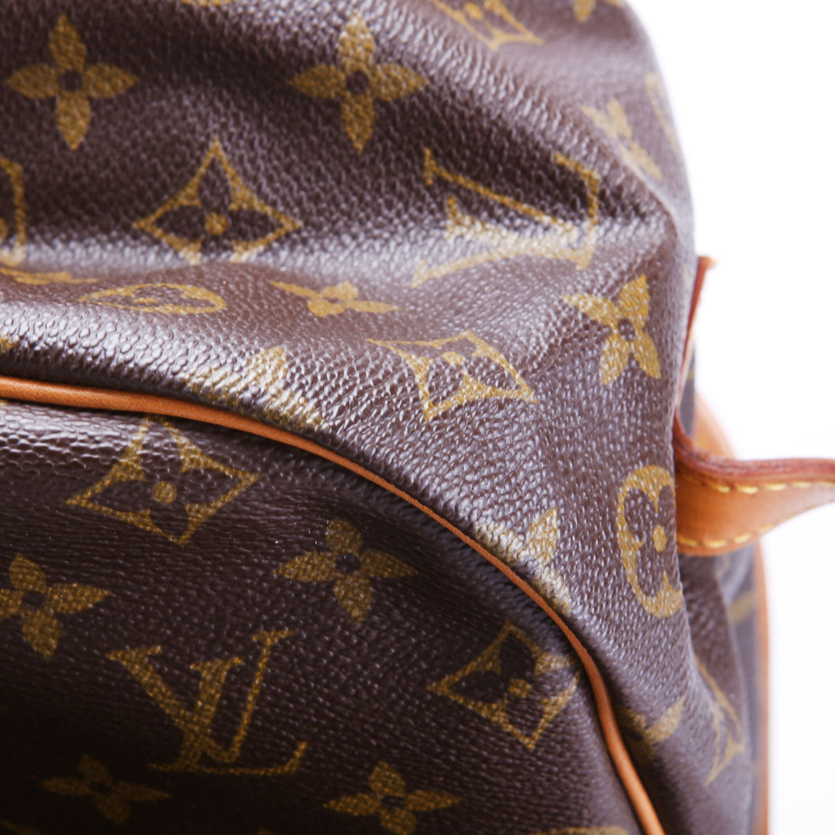 Saumur 35 Monogram