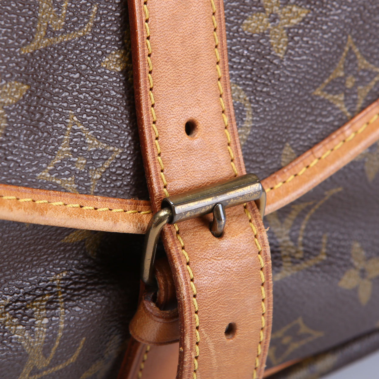 Saumur 35 Monogram
