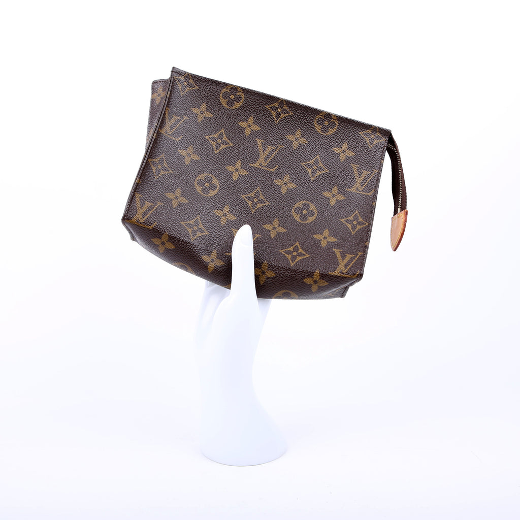 Toiletry Pouch 19 Monogram Newer