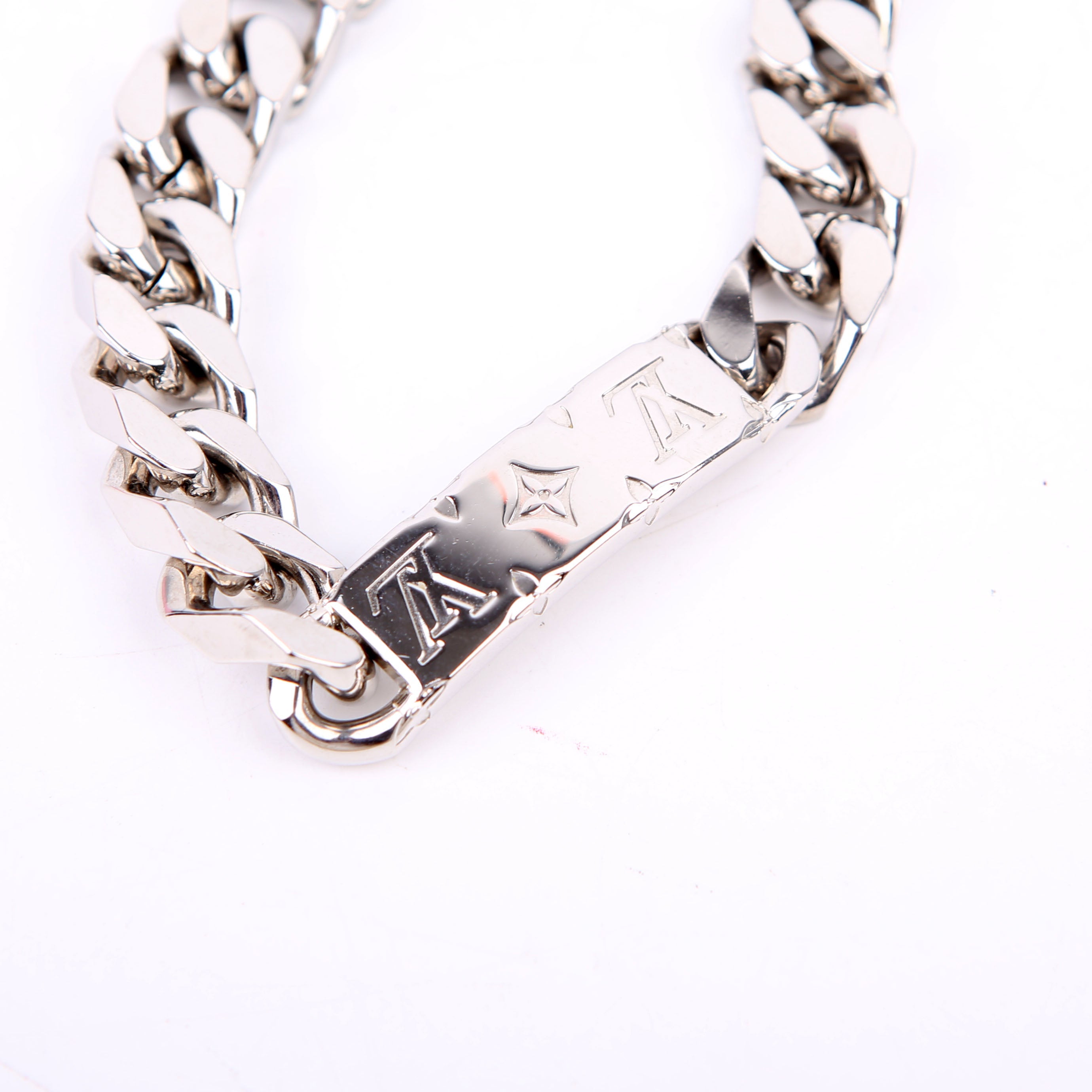 LV Chain Bracelet Silver