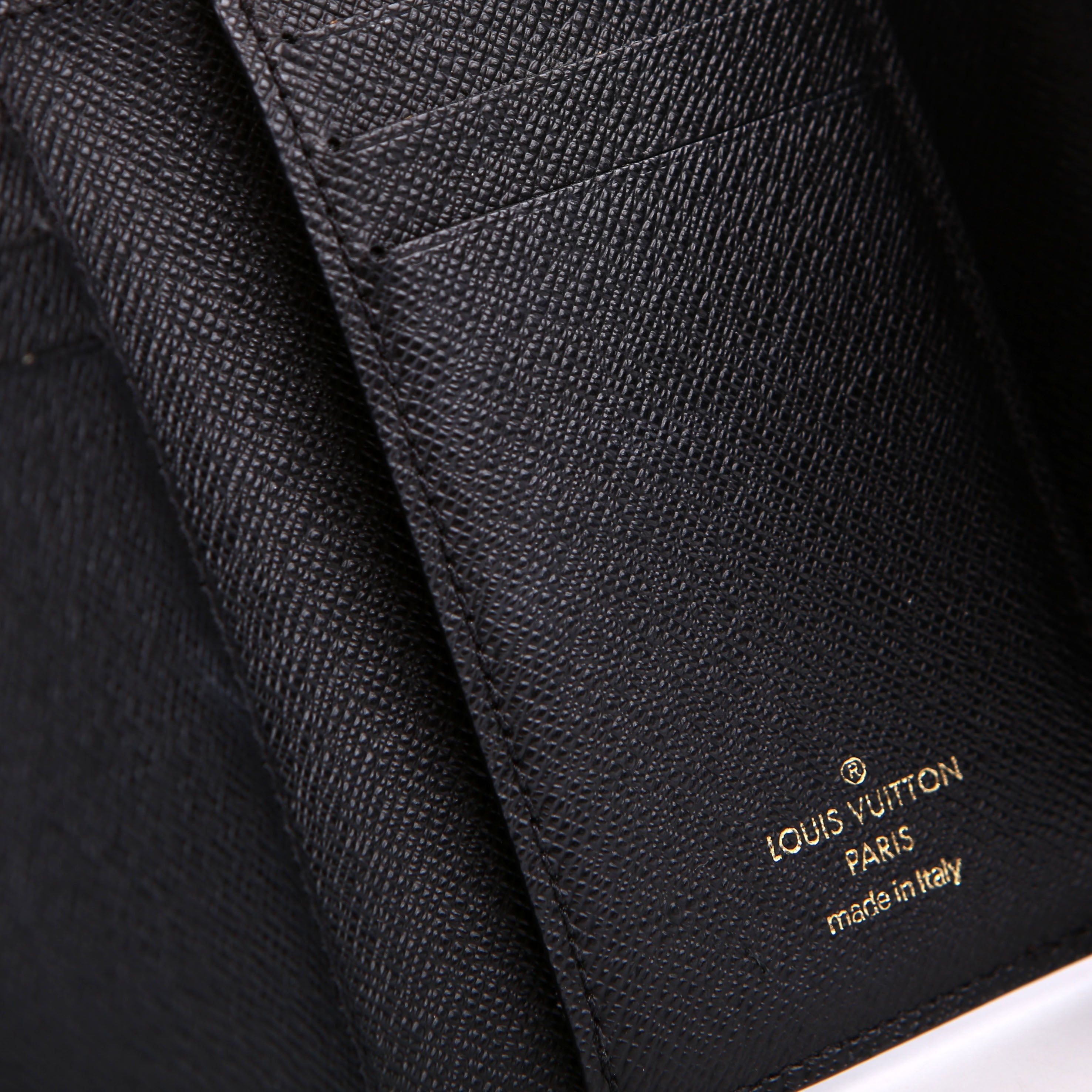 Victorine Wallet Reverse Monogram