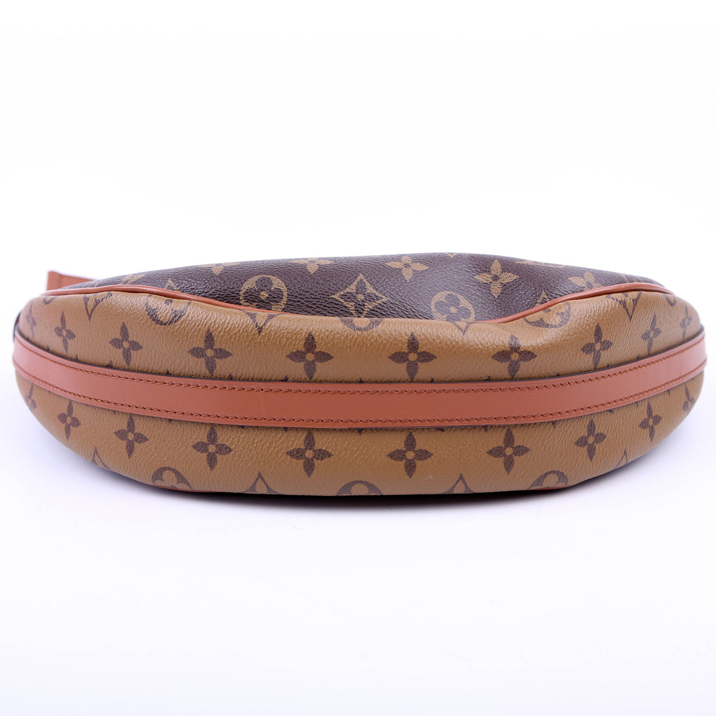 Loop Hobo Reverse Monogram